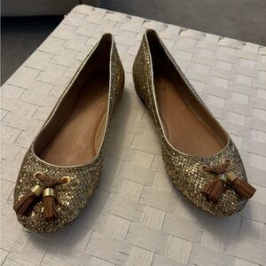 Women’s gold sparkle Sperry flats